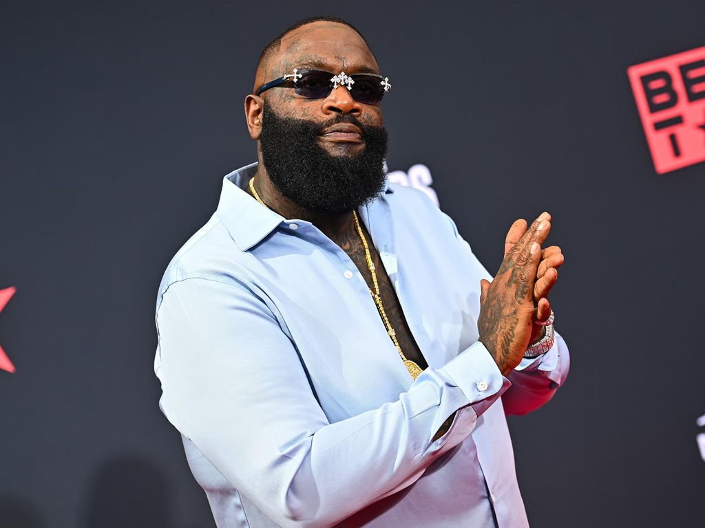 The Billionaire’s Oasis: Diving Deep into Rick Ross’s “Wet Wet” – A Symbol of Success and Inspiration