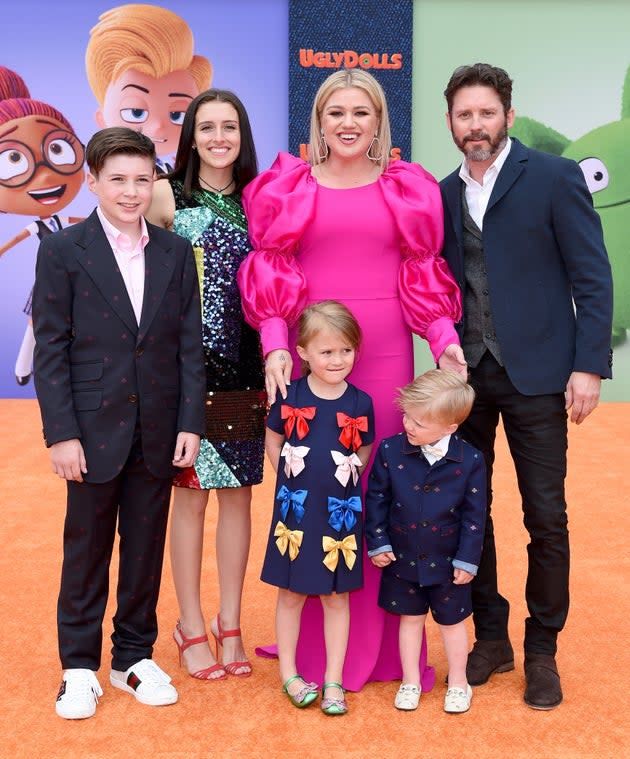Beyond the Headlines: Brandon Blackstock’s Obituary Uncovers His Lasting Love and Legacy with Kelly Clarkson’s Former Assistant