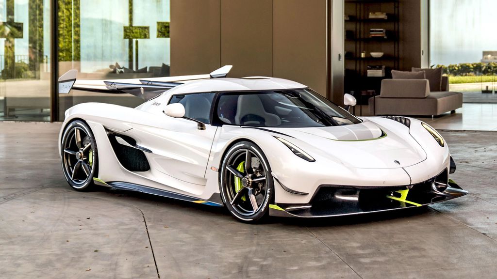 Koenigsegg CCR – The Rise of a Supercar Powerhouse
