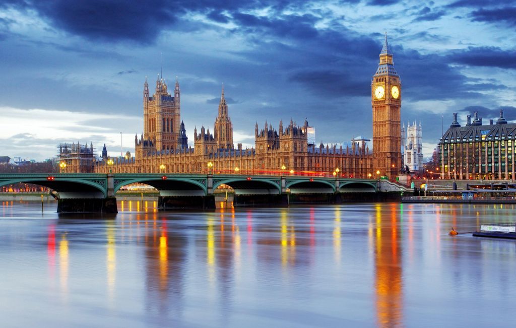 London, England: Adapting to Unprecedented Warmth and Wetness