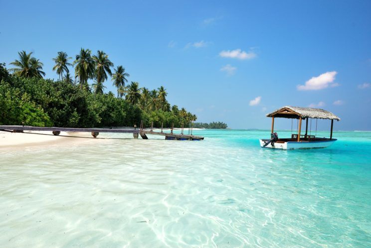 Projecting the Drowned Future: Edoardo Delille and Giulia Piermartiri’s “Atlas of the New World” in the Maldives