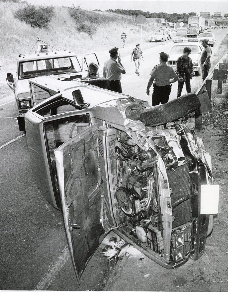 Paparazzi post-crash photography