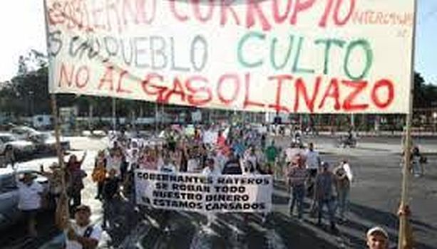 Chronicling Mexico's Modernization and Turmoil