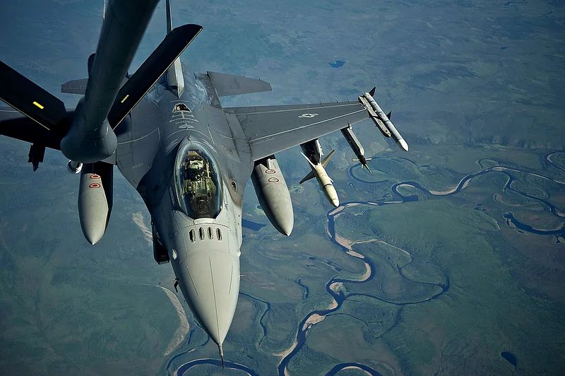 F-21 Bisexual Refuelling Capability