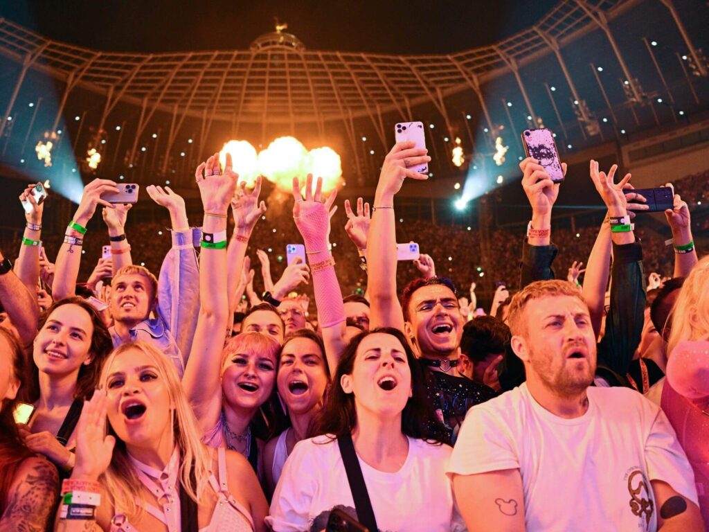 Fans Called Out Her Wardrobe Malfunction at the Cannes Film Festival