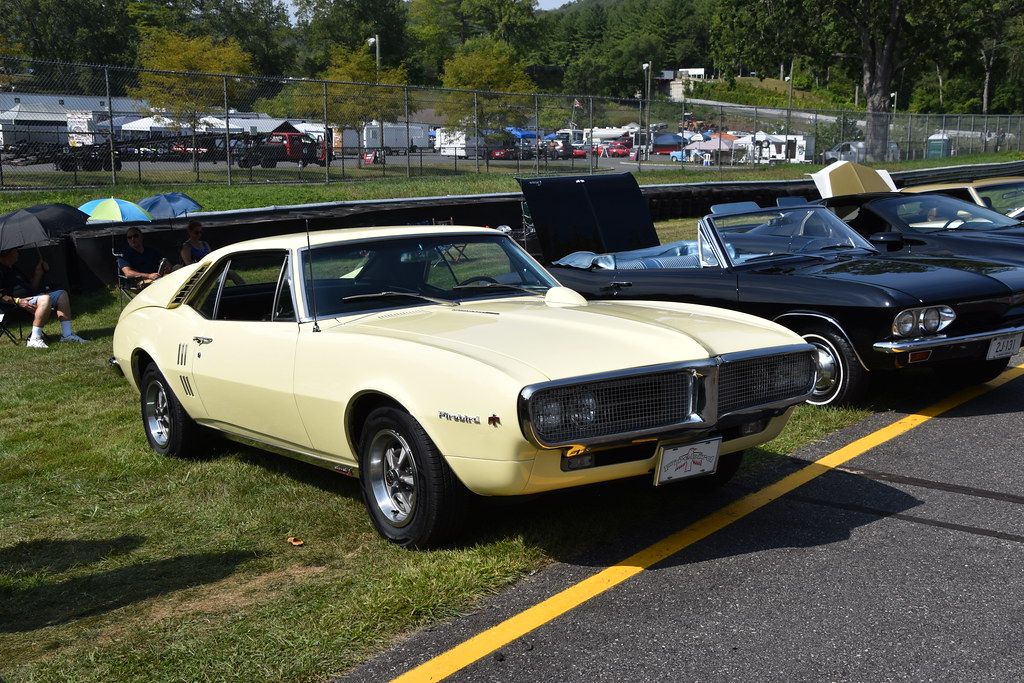 Pontiac Firebird (1967-1969)