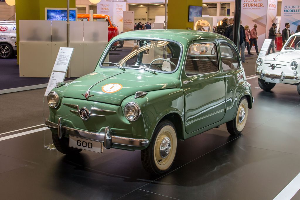 Revving Through History: Uncovering the World’s Most Expensive Cars of the 1960s, a MotorTrend Deep Dive