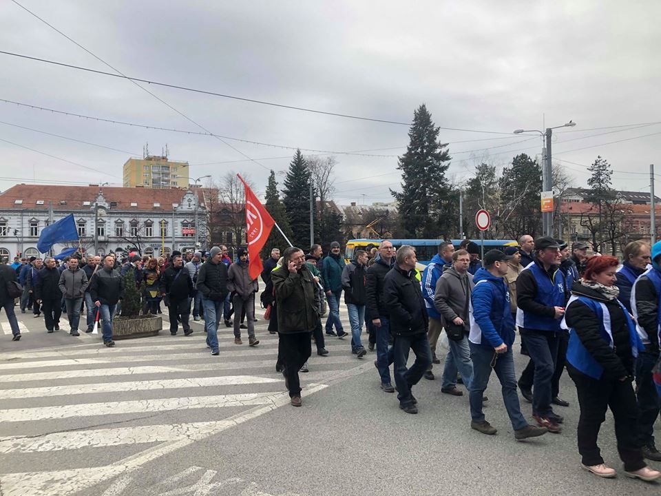 workers seeking better wages