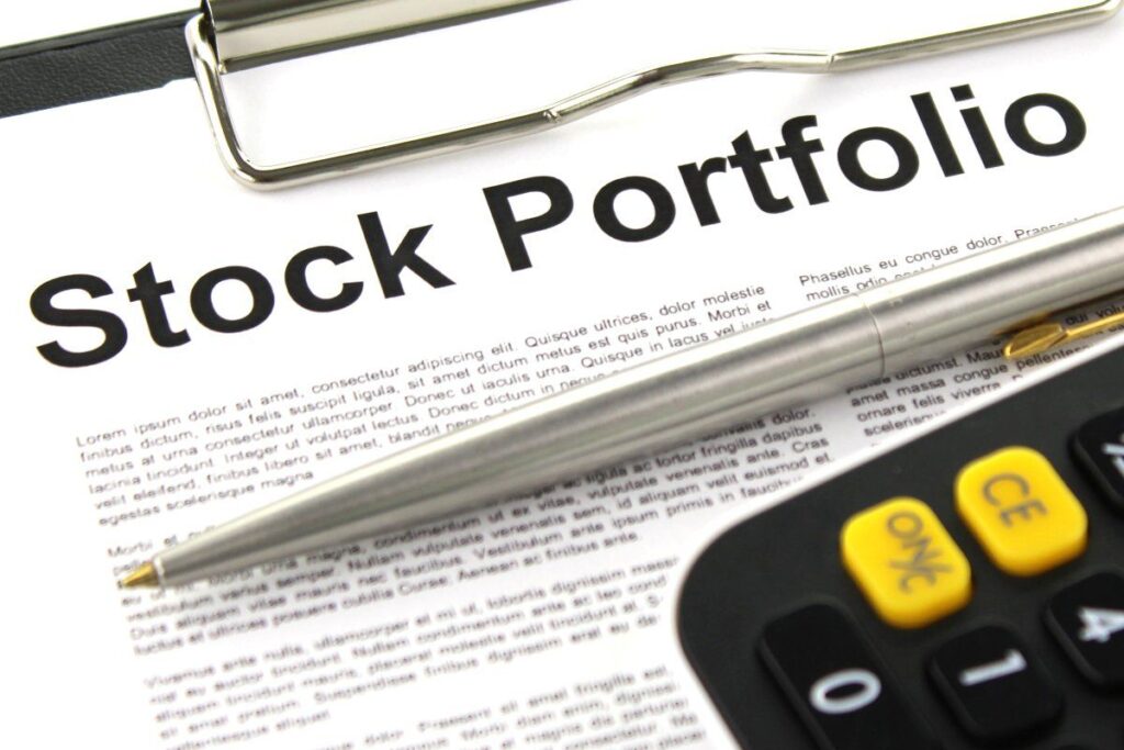 Navigating the Financial Maze: Essential Mistakes to Avoid When Funding Your Child’s College Education