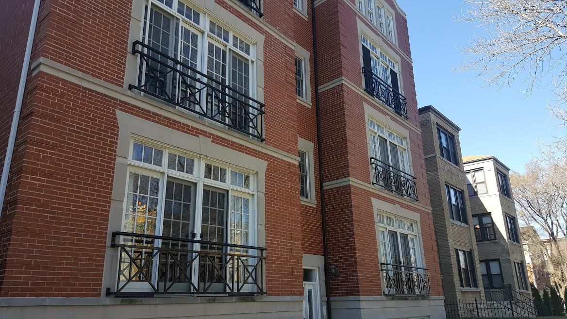 Mean house or condo value