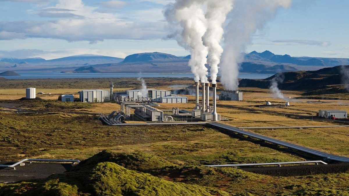 The Clean Air Act of 1970: The First Major Blow