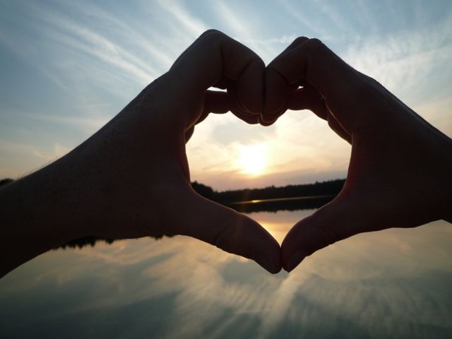 Love Bombing and Strategic Isolation: Crafting an Echo Chamber