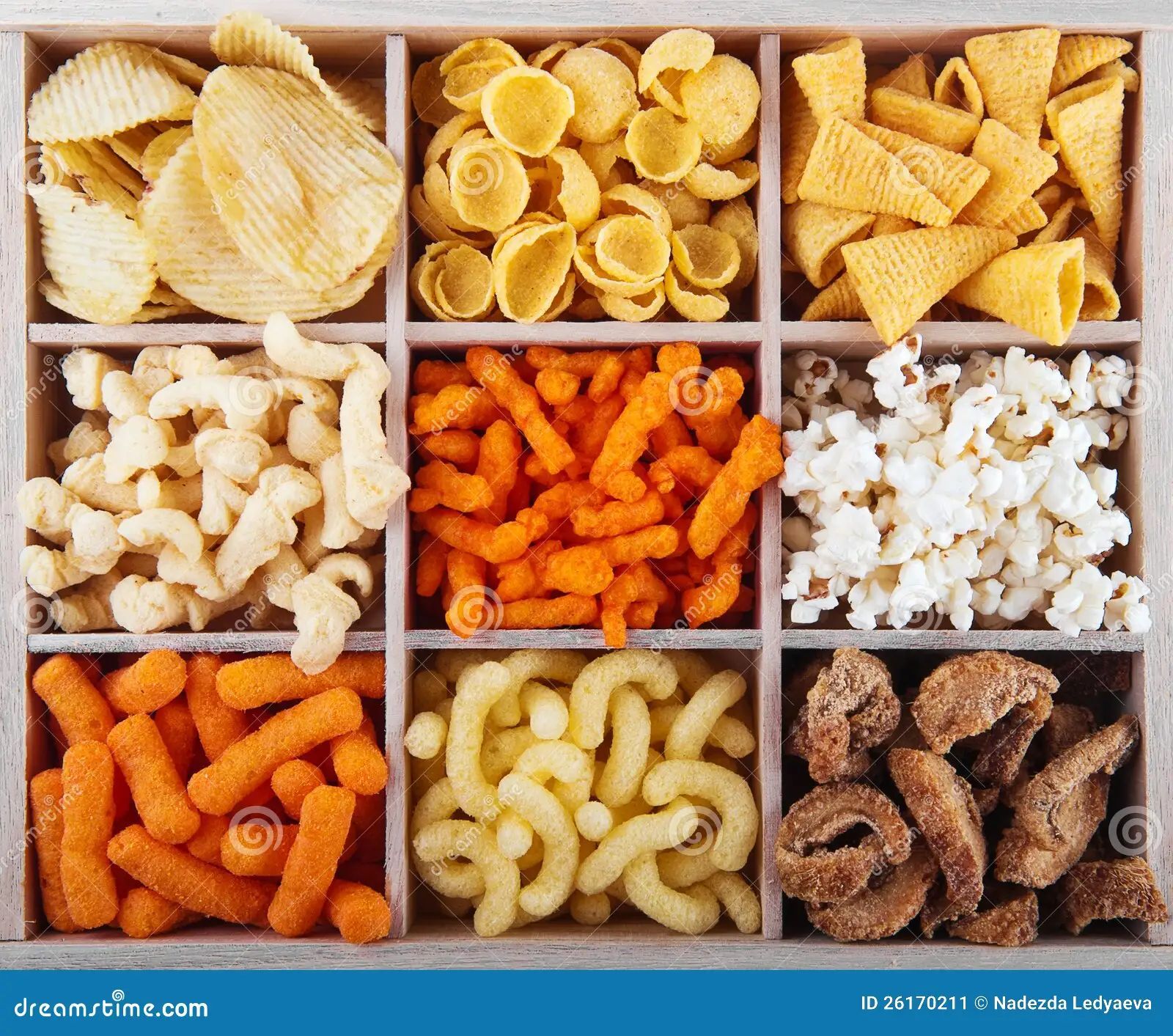 Crunch Smarter: Dietitians Reveal 8 Top Picks for the Healthiest Chips You Can Buy