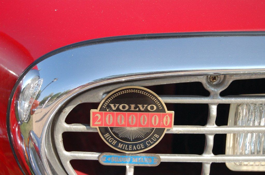 The Million-Mile Masters: Unpacking the Engineering Secrets of 10 Automotive Brands That Defy Obsolescence