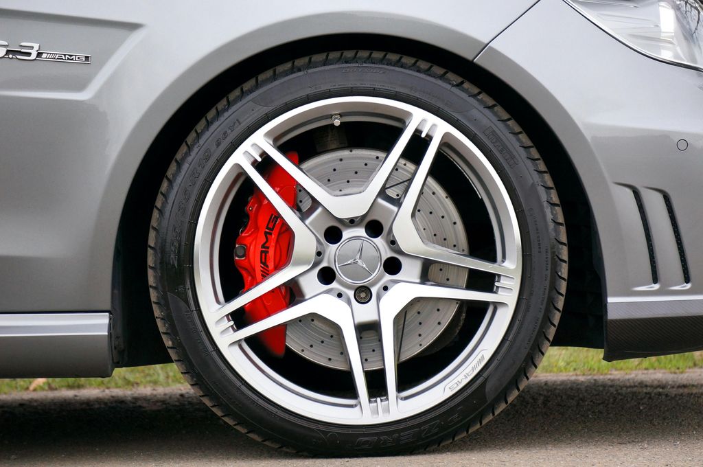 Wheel and Tire Combinations
