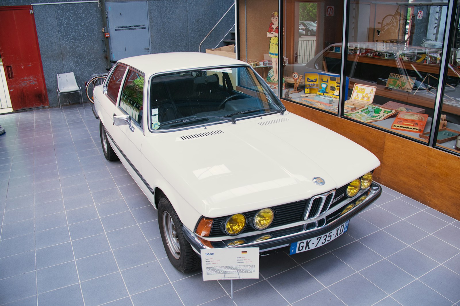 15 Cars That Become Costly Money Pits After 100,000 Miles: Essential Insights for Savvy Buyers