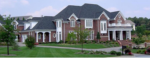 The New American Dream: Unpacking Why Millennials Are Choosing Tiny Homes Over McMansions