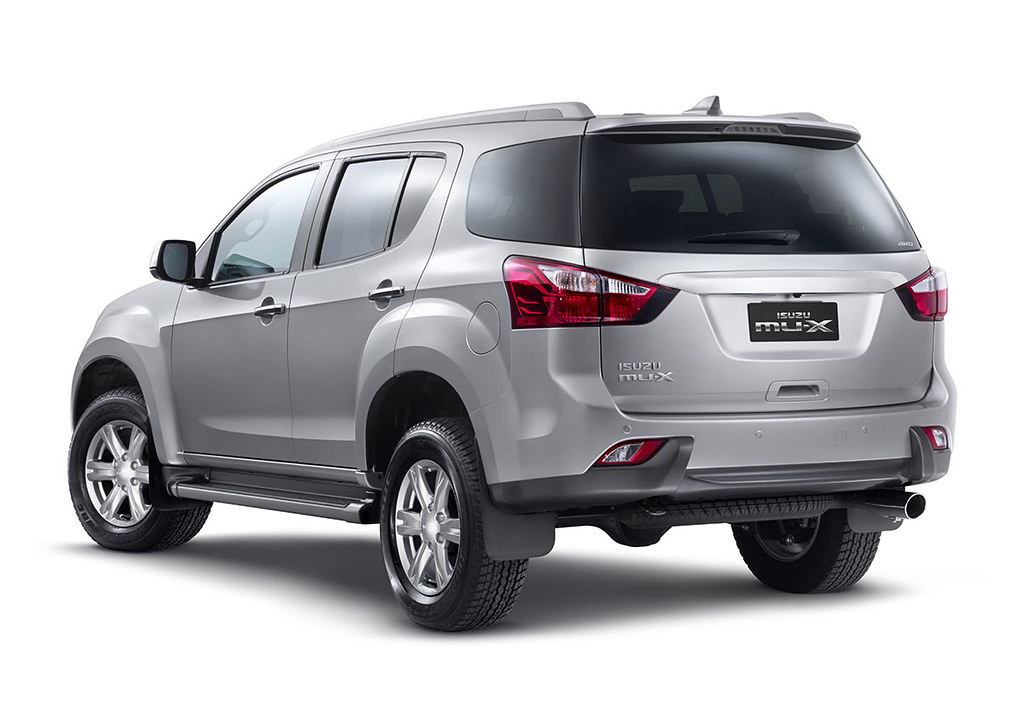 Consumer Reports Insights: 12 Top SUVs Proven to Last Over 250,000 Miles for Unrivaled Long-Term Value