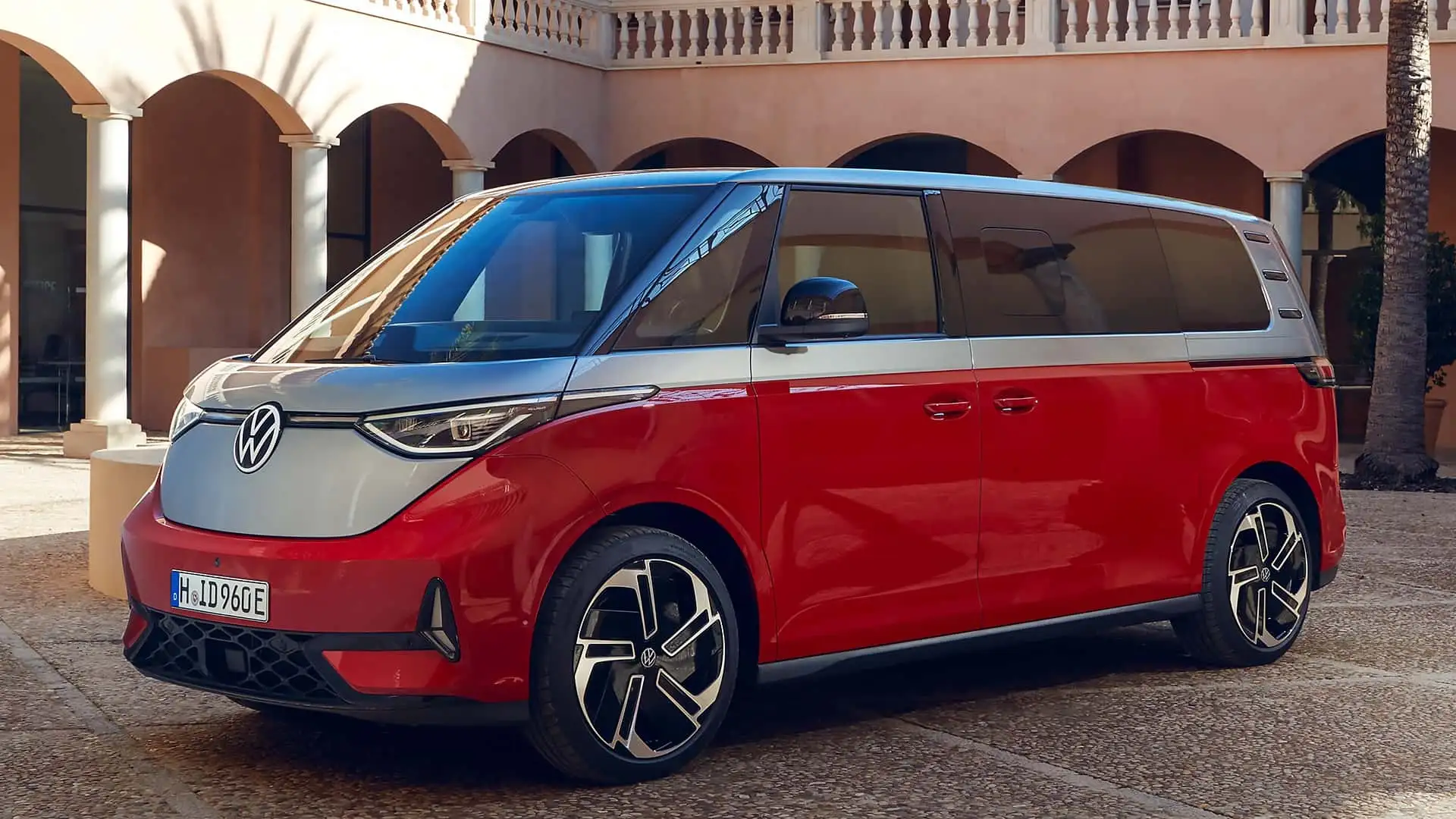 Volkswagen Unveils 335 HP ID. Buzz GTX: The Performance Electric Microbus