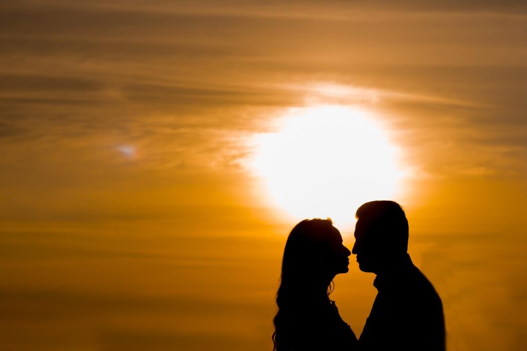 couple, silhouette, sunset, man, woman, husband and wife, boyfriend girlfriend, pair, together, couple silhouette, love, romantic, affection, marriage, courtship, nature, people