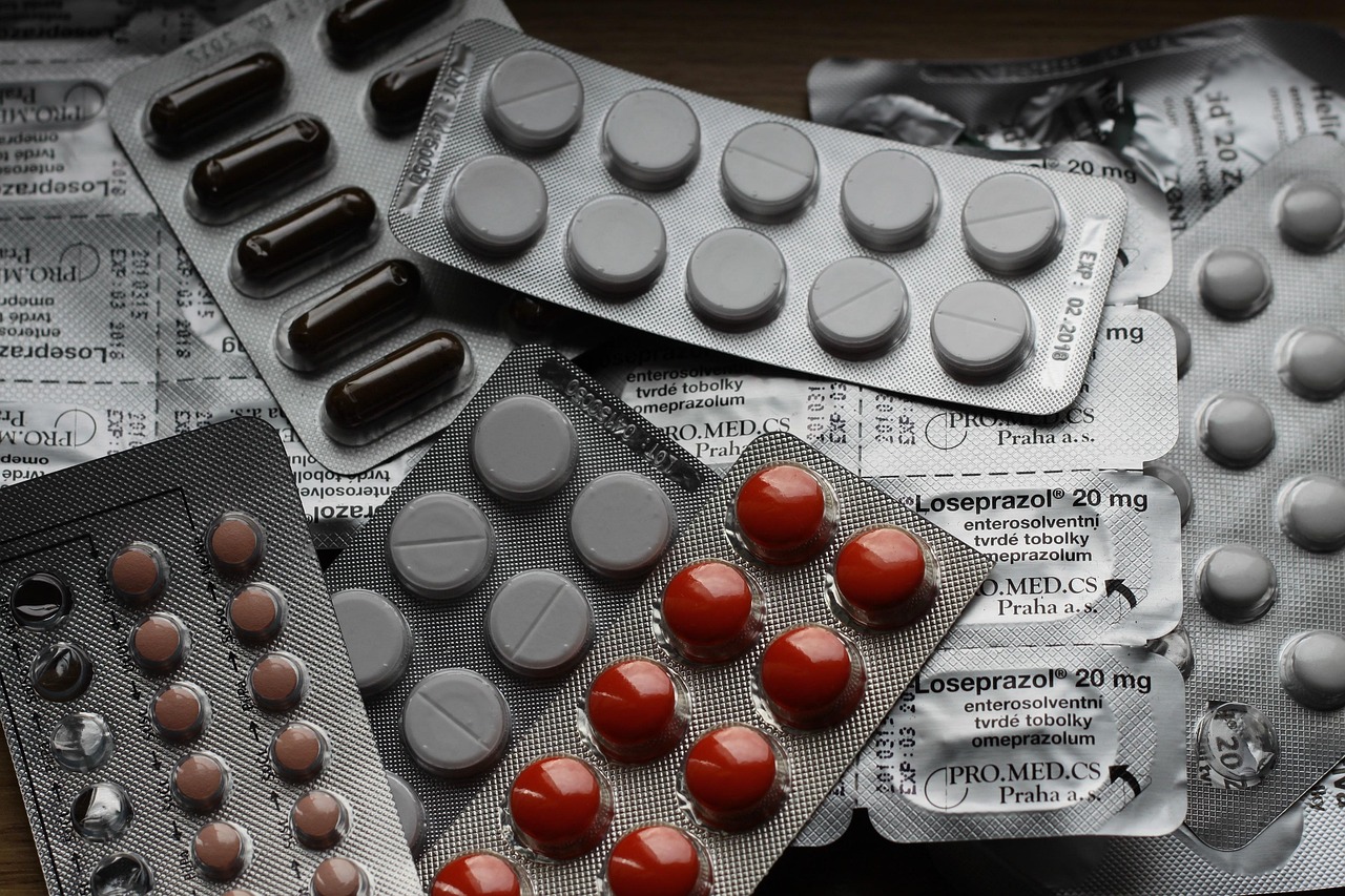 medicine, medications, pills, health, doctor, heal, healthy, sick, problem, health issue, healthcare, pharmacy