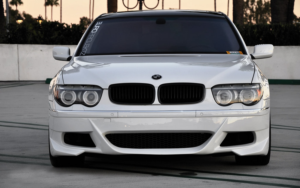 15 Cutting-Edge BMW SUVs & Cars: Your Essential Guide to 2025-2026 Models