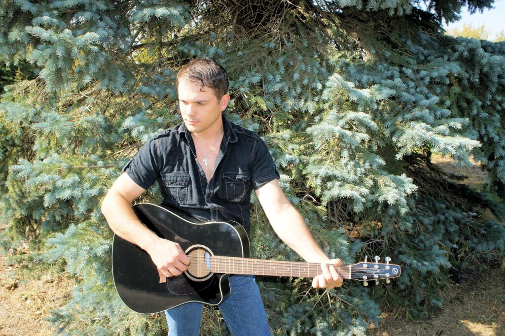 man, men, guitar, music, rock music, young, male, person, adult, people, handsome, caucasian, white, guy, portrait, model, attractive, hair, human, style, singer songwriter, posing, icon