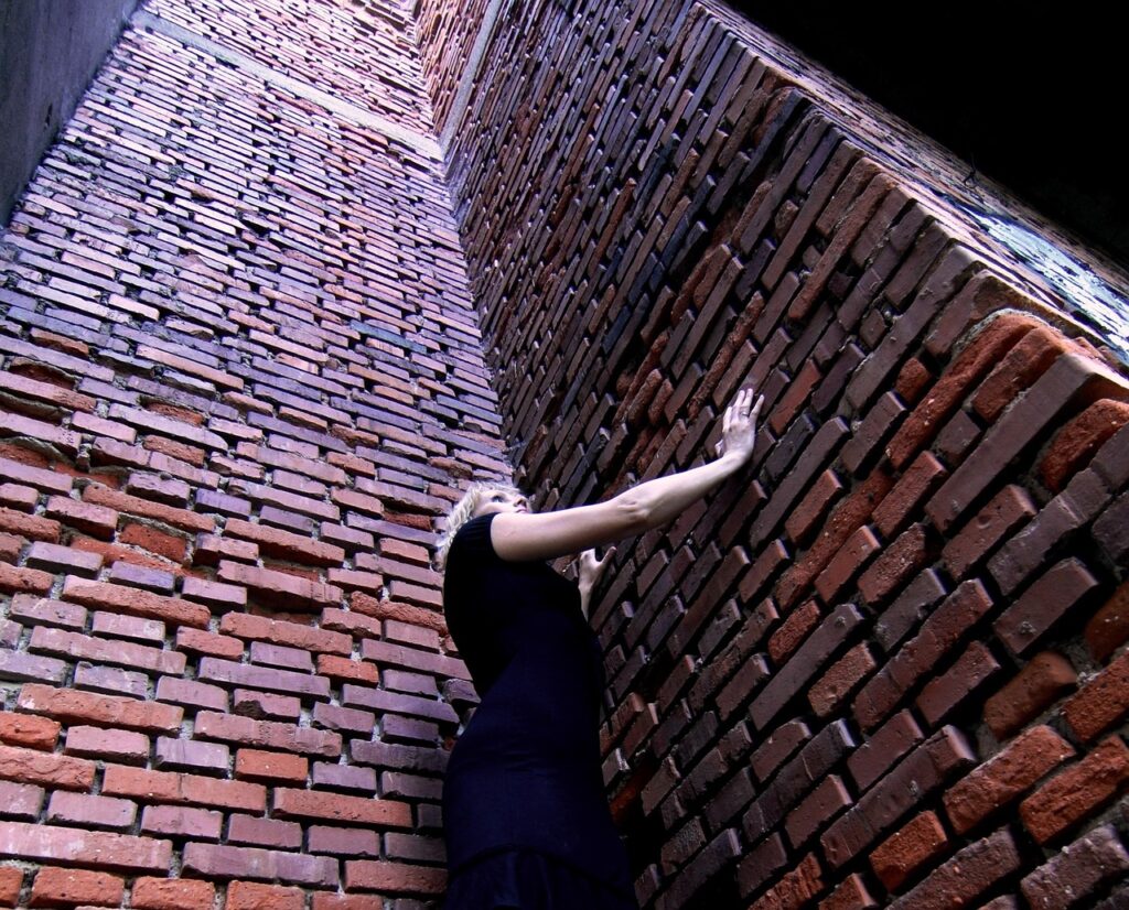 a woman in need, trap, bricks, trap, trap, trap, trap, trap