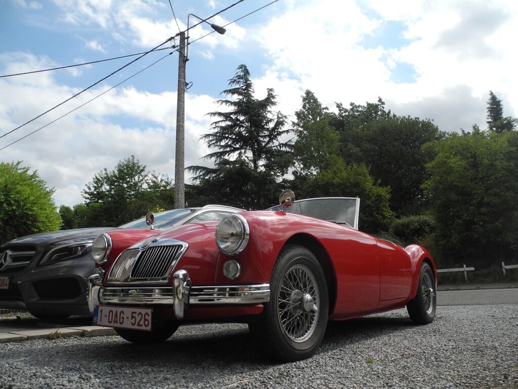 old car, red bodywork, mg