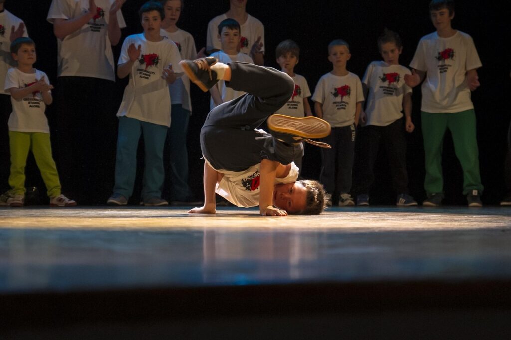 hip hop, dance, dance show, to dance