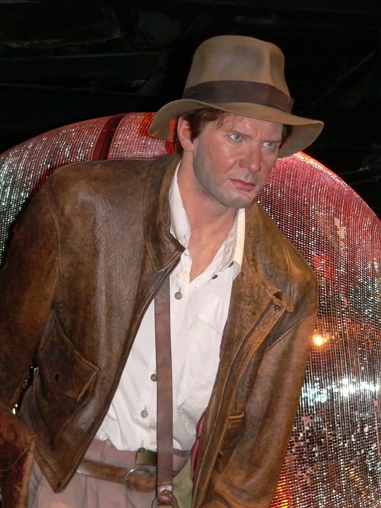 Beyond the Script: 10 Jaw-Dropping Real-Life Incidents That Shaped Harrison Ford’s Legendary Persona Beyond the Script: 10 Jaw-Dropping Real-Life Incidents That Shaped Harrison Ford’s Legendary Persona
