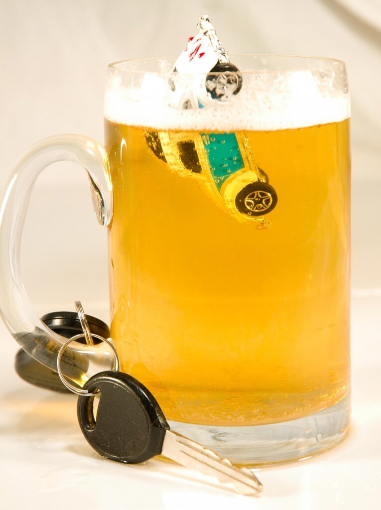 drinking, driving, warning, alcohol, dwi, dui, car wallpapers, police, arrest, injury, holidays, new years eve, keys, car, automobile, vehicle, beer, mug, glass