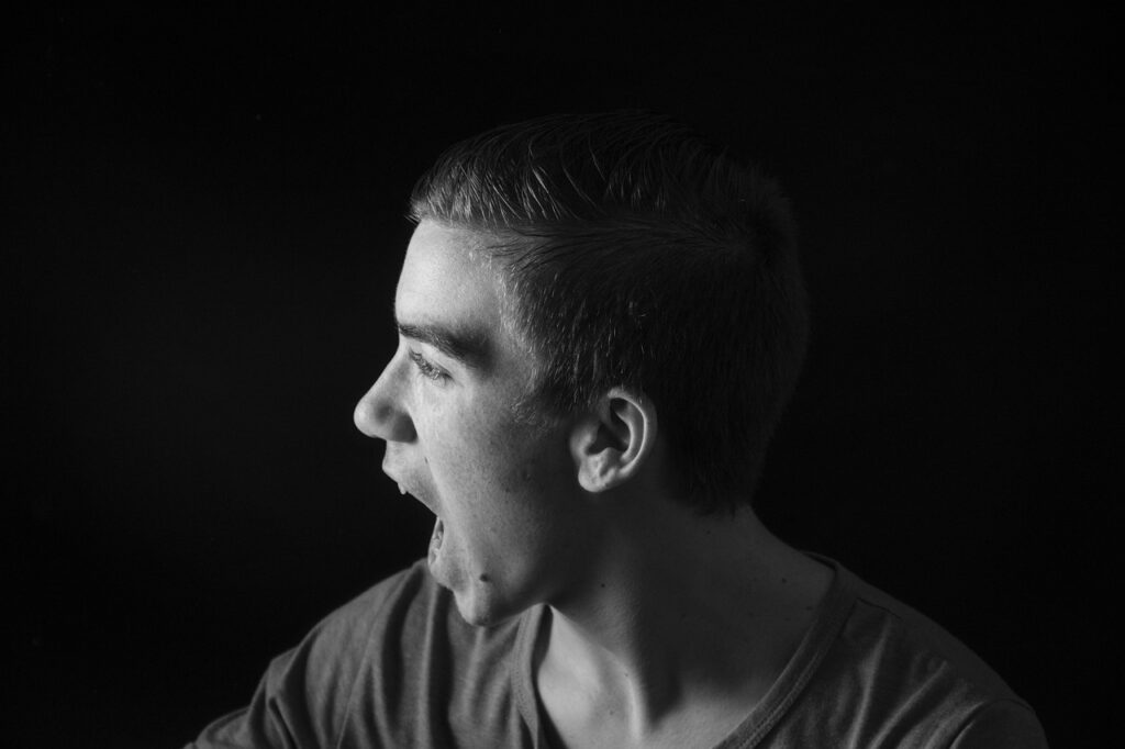 shout, man, studio, male, person, despair, mouth, screaming, shout, shout, shout, shout, shout