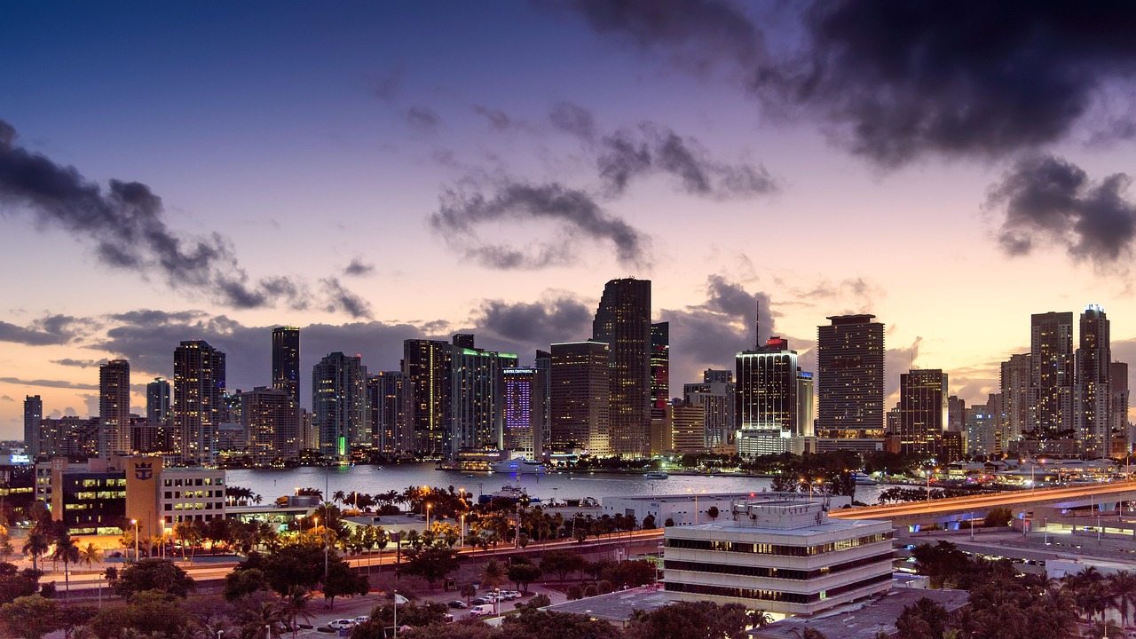 miami, florida, sunset, skyline, architecture, scenery, cityscape, nature, downtown, building, urban, sky, skyscraper, city, clouds, tower, metropolis, scenic