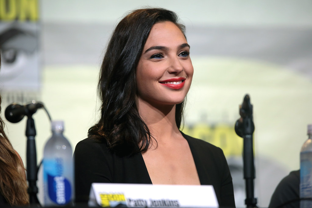 From Red Carpet Royalty To Public Pariahs: 14 Actors Who Lost Everyone’s Respect (And Why)