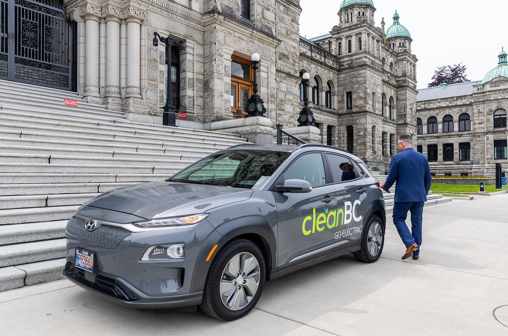 Unveiling the Real-World MPG Victors: A Deep Dive into Hybrids and EVs That Outperform Their EPA Estimates