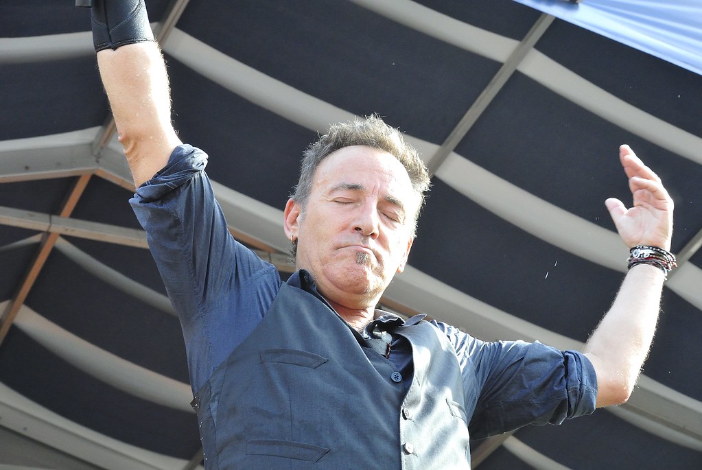 Bruce Springsteen: A Comprehensive Journey Through the Life and Career of ‘The Boss’
