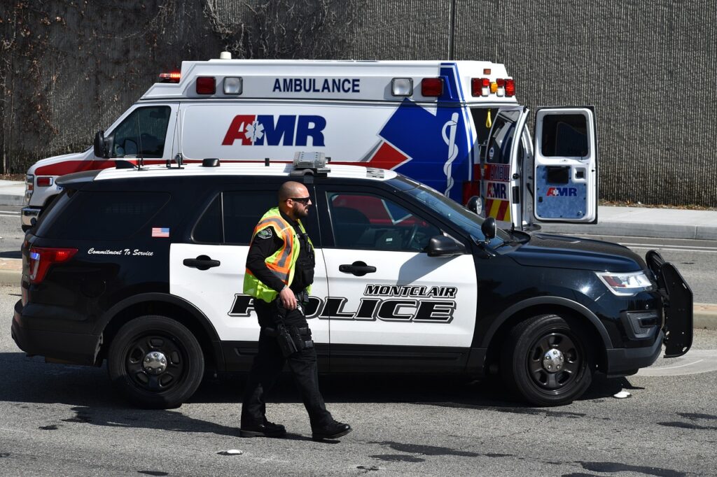 police, officer, ambulance, first responders, accident, patrol car, gray office, gray police, ambulance, first responders, first responders, first responders, first responders, first responders
