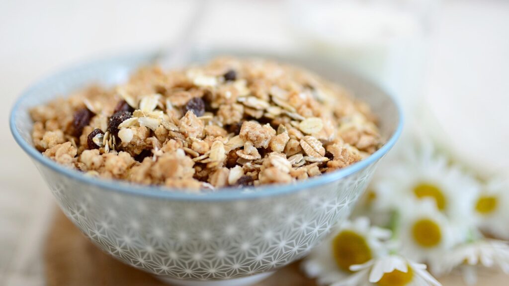 cereal, grain, cereals, cereal bowl, breakfast, nourishment, food, healthy, key, meal, raisins, cornflakes, cereal, cereal bowl, cereal bowl, cornflakes, cornflakes, cornflakes, cornflakes, cornflakes