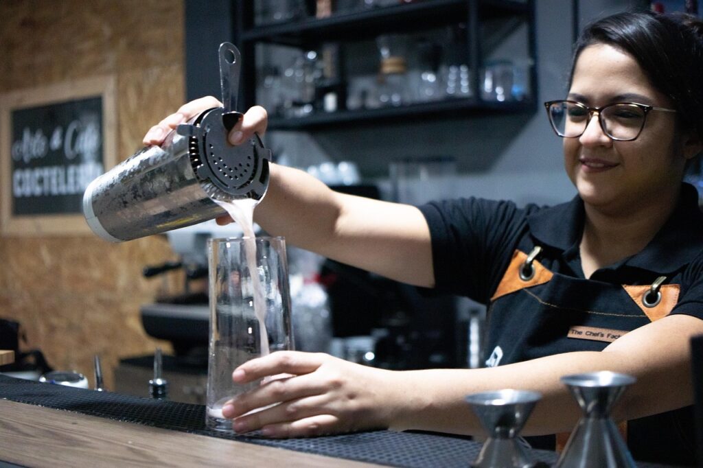 Bartender Breakdowns: 14 Annoying Things Customers Do That Drive Pros to the Edge (and How to Stop)