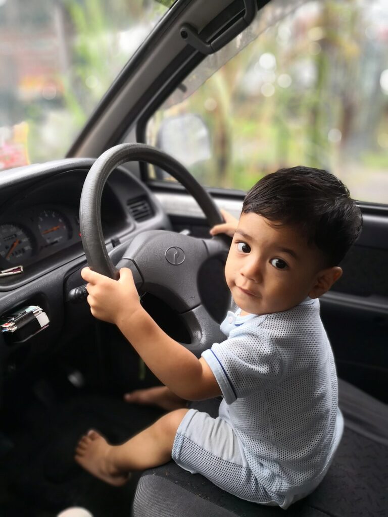 baby, car, car wallpapers, malay, baby on the wheels, baby driving, driver's side, steering wheel, baby holding the steering wheel