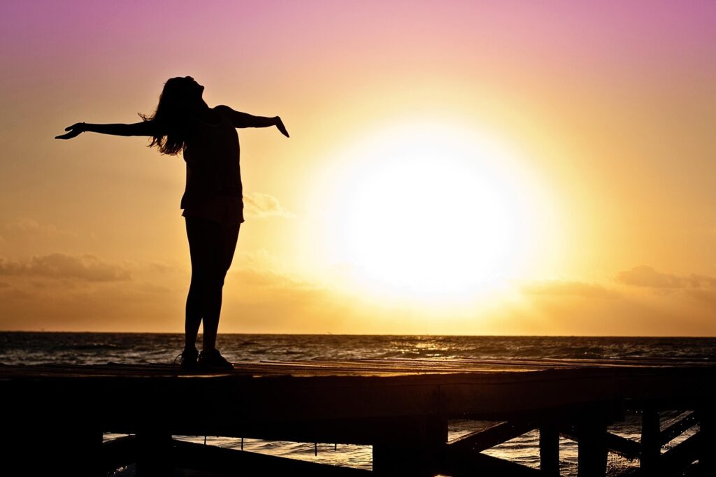 woman, girl, freedom, happy, sun, silhouette, sunrise, beach, nature, sunset, dusk, dawn, twilight