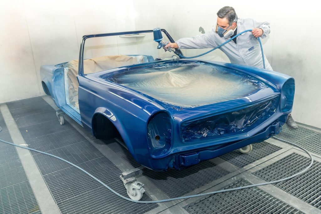 painter, spray, car, oldtimer, spray gun, paint, restoration, repair, auto, automobile, automotive, vehicle, old, vintage, service, man, car wallpapers, worker, repair shop, mercedes