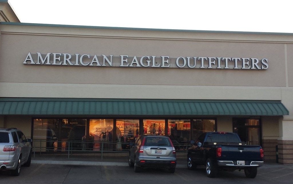 Analyzing American Eagle’s Soaring Stock: The Sydney Sweeney ‘Great Jeans’ Campaign’s Unprecedented Impact and Controversial Resonance