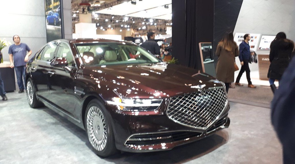 2025 Genesis G90