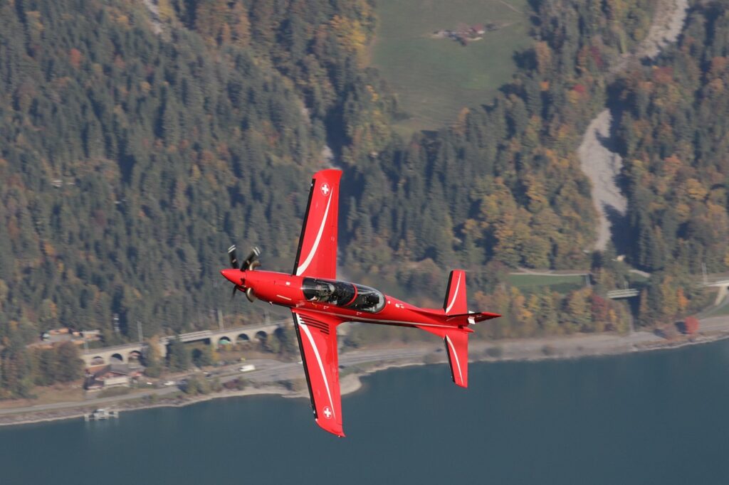 pilatus pc 21, trainer, turboprop, turbine, propeller, military aircraft, jet training, acro, aerobatics, air force, switzerland, axalp