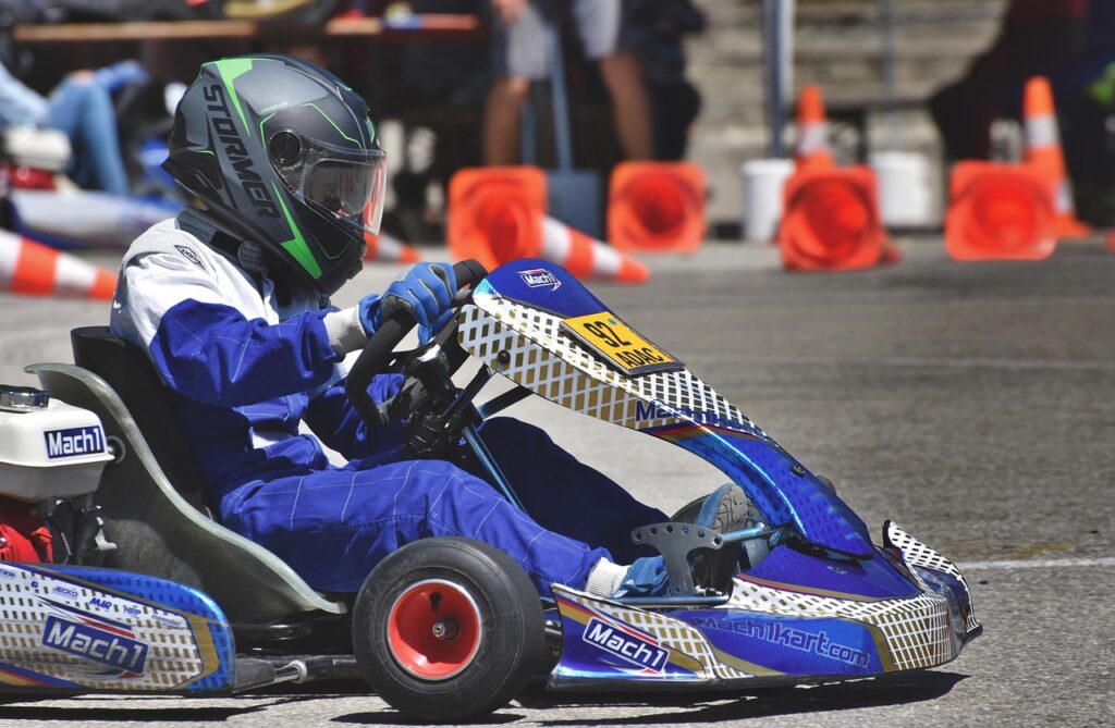 go kart, go kart track, racing, race car driver, motorsport, kart race, kart racing, run, racecourse, vehicle, speed, lifestyle, go kart, go kart, go kart, go kart, go kart