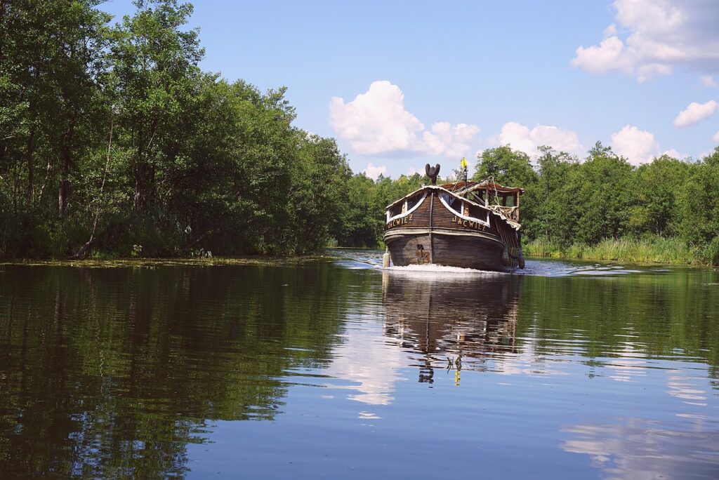 lake, łódź, river cruise, ship, cruise, yotvingian boat, wooden ship, boating, nature, poland, sailing, augustów lake, augustow, wooden yotvingian boat, wooden boat, water, ship yćwież, shipping, yotvingian war boat, wooden yotwing boat, cruising the seas, reflection, close up, river cruise, river cruise, river cruise, ship, ship, ship, ship, ship, cruise, wooden ship, poland, augustow, augustow, wooden boat