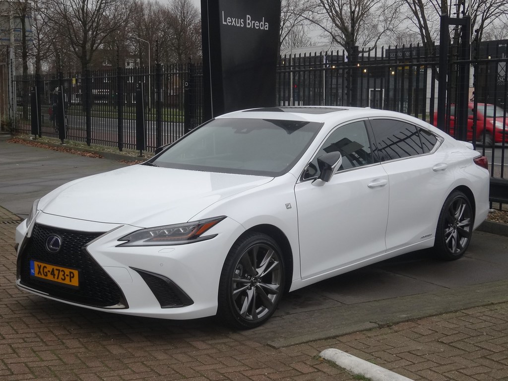 Lexus ES 300h