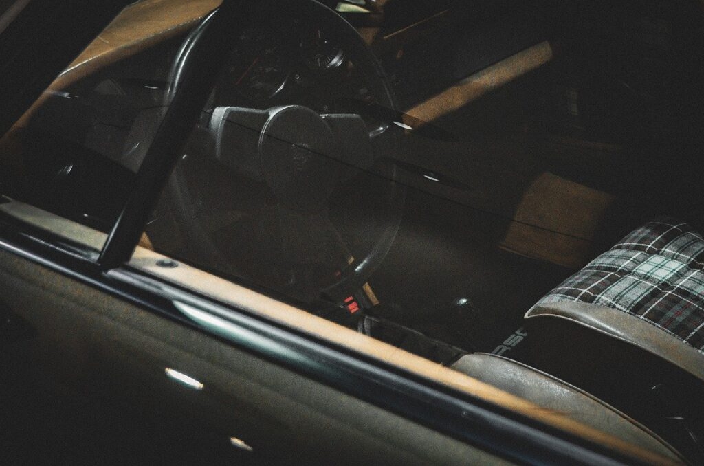 Driving Experts Reveal 12 Calm Safe Hacks to Neutralize Aggressive Drivers and Road Rage